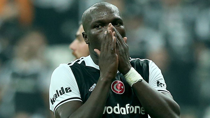 Beşiktaş'a Aboubakar şoku!
