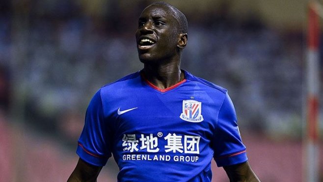 Beşiktaş'ın eski golcüsü Demba Ba'ya transfer izni çıktı