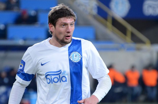 Beşiktaş dev forveti resmen istedi!