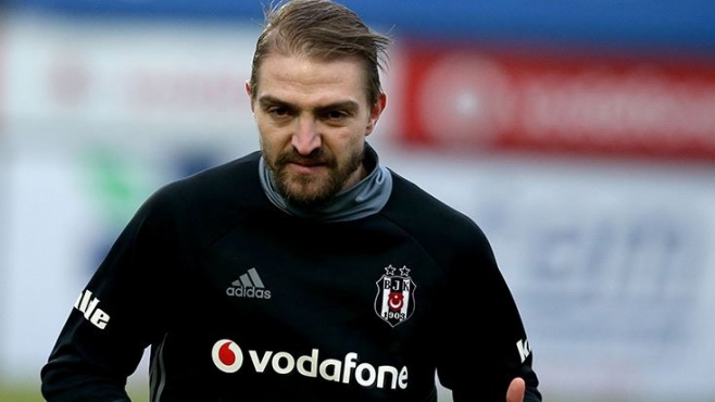Caner Erkin Beşiktaş'a müjdeyi verdi!