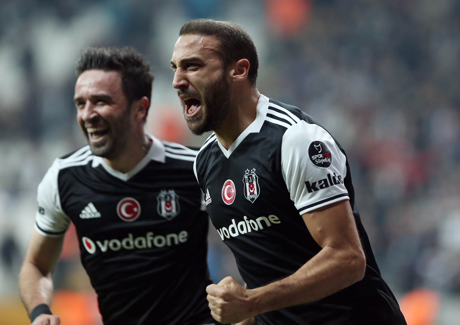 Cenk Tosun atacağı gol sayısını açıkladı!