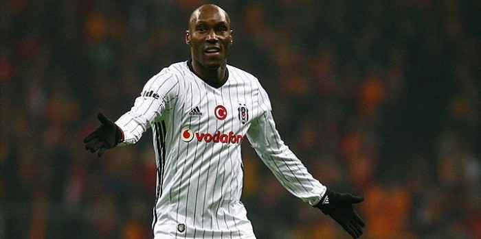 Atiba maçtan sonra Noah'ı unutmadı!