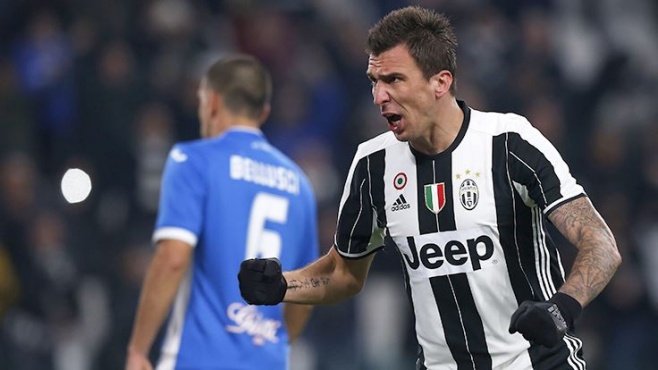 Beşiktaş Mario Mandzukic'i Gomez taktiğiyle transfer edecek!