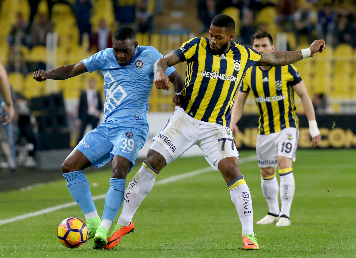 Jeremain Lens Sunderland'e haber yolladı!