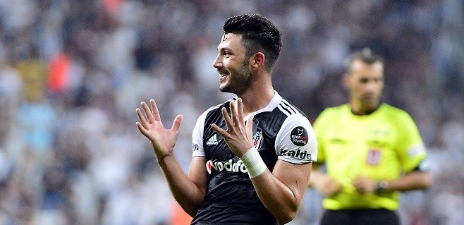 Lens için Tolgay Arslan'a onay verdiler!