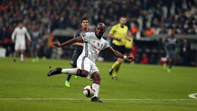 Ryan Babel uçuşa geçti