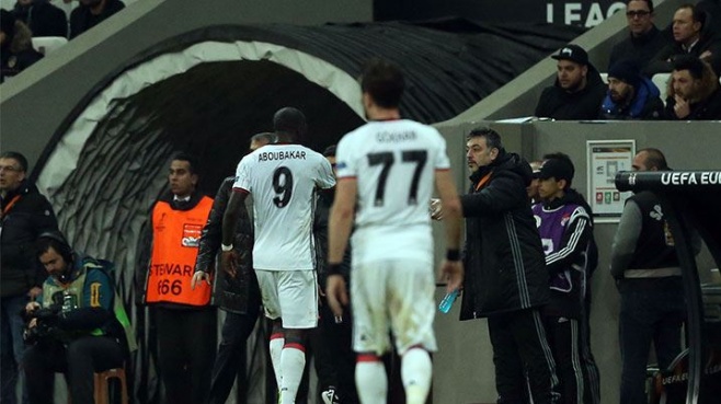 Aboubakar'ı bekleyen büyük tehlike!