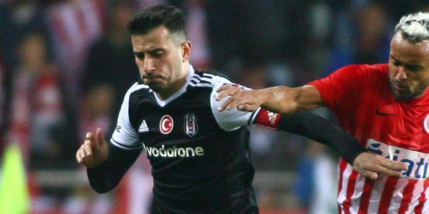 Oğuzhan Aboubakar'a sinirlendi!