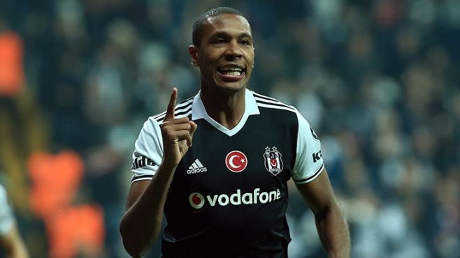 Beşiktaş Marcelo ve Beck'i satarsa 10 Milyon Euro kazancak!