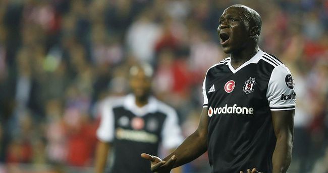 Beşiktaş Aboubakar’a ayar verdi!