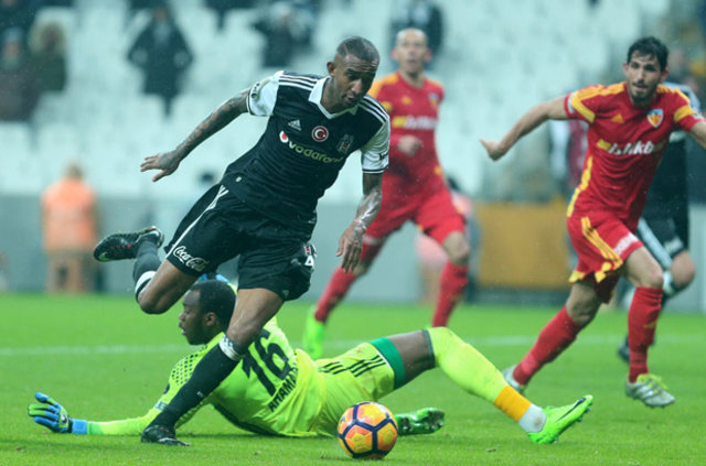 Aboubakar ve Tosun Paşa'dan Talisca'ya şok tepki!