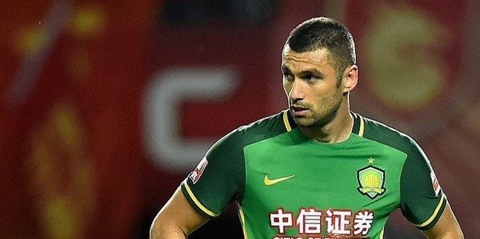 Burak Yılmaz açıkladı: Türkiye'den teklif aldım