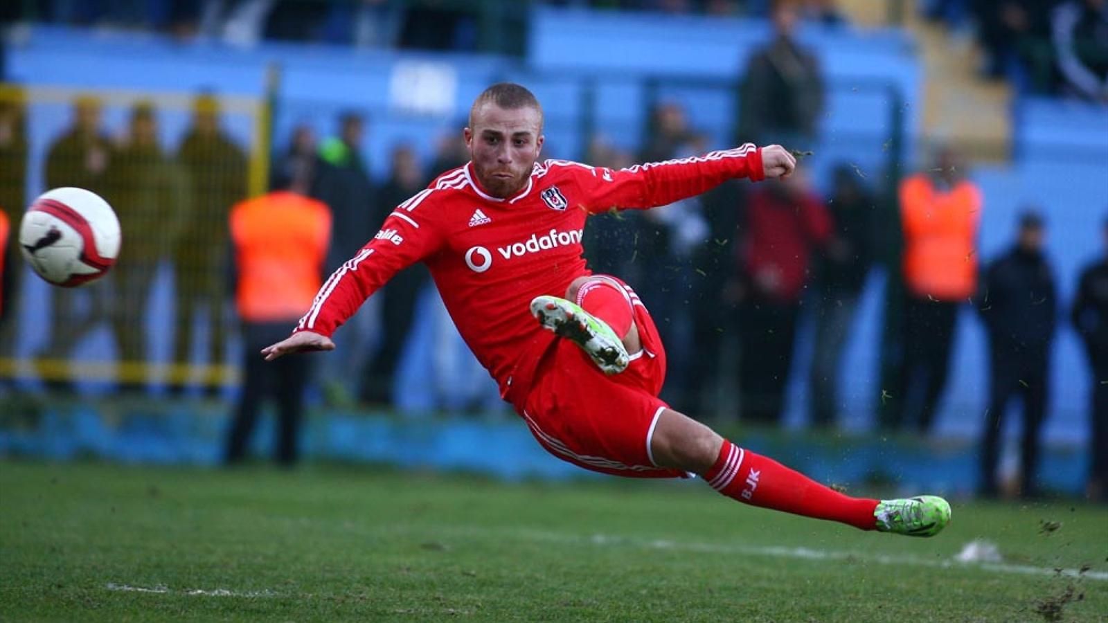 Gökhan Töre'den rakiplere gözdağı verdi!