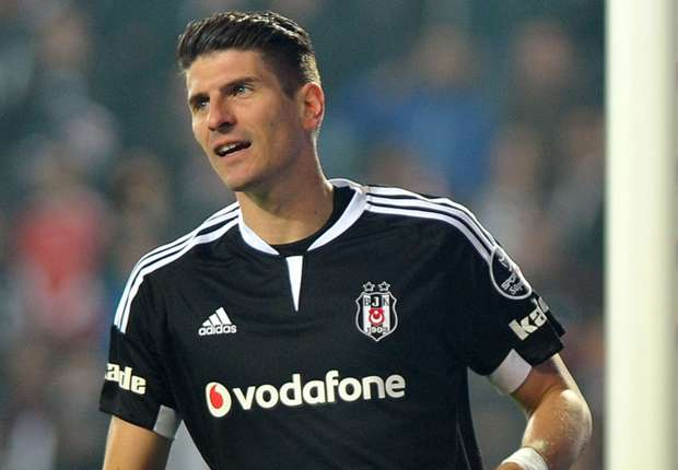 Beşiktaş Mario Gomez'le anaştı!