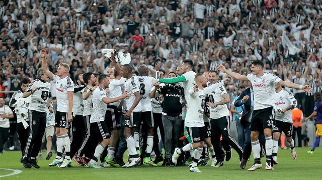 Beşiktaş'ın yıldızı Tudor'a önerildi!