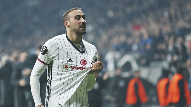 Alman devinden Cenk Tosun'a süper teklif!