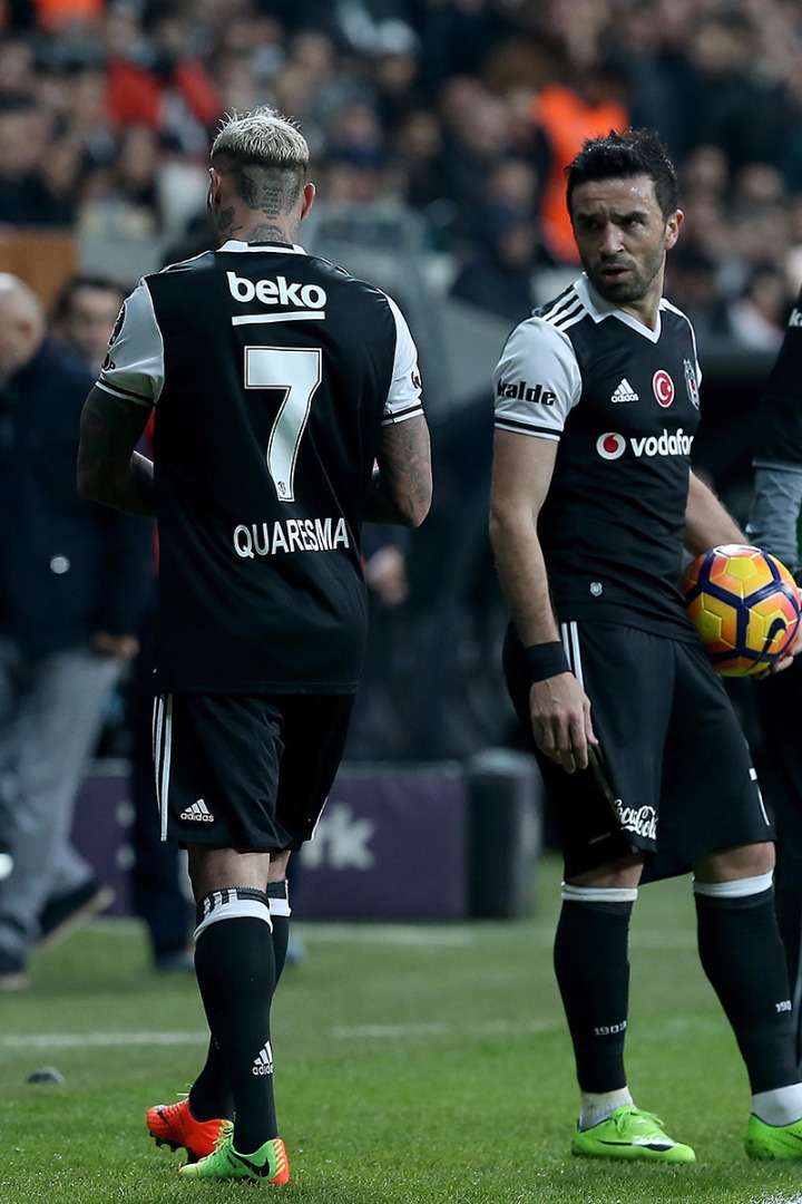 Quaresma bu kez yandı!