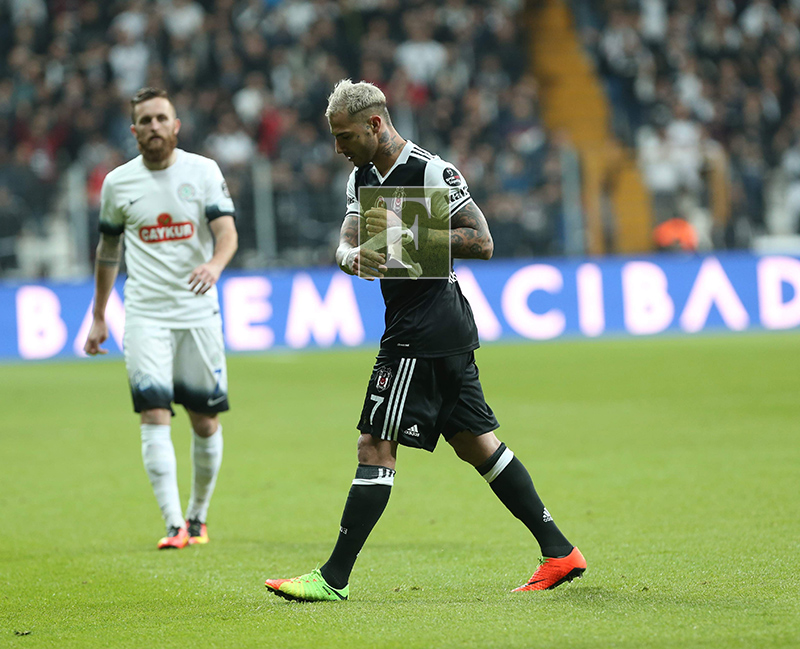 Quaresma bu kez yandı!