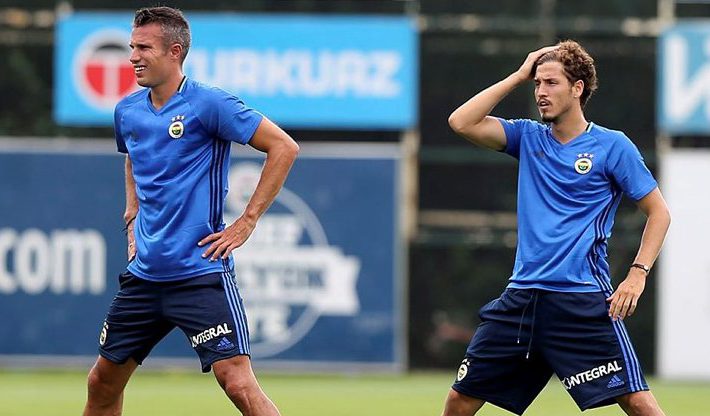 Şenol Güneş Fenerbahçe’nin yıldızı Salih Uçan’ı istedi!