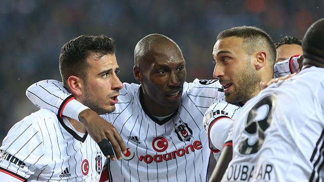 Beşiktaş yönetiminden Atiba için flaş karar!