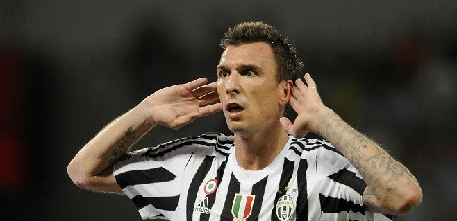 Beşiktaş'tan Mandzukic için kritik hamle!