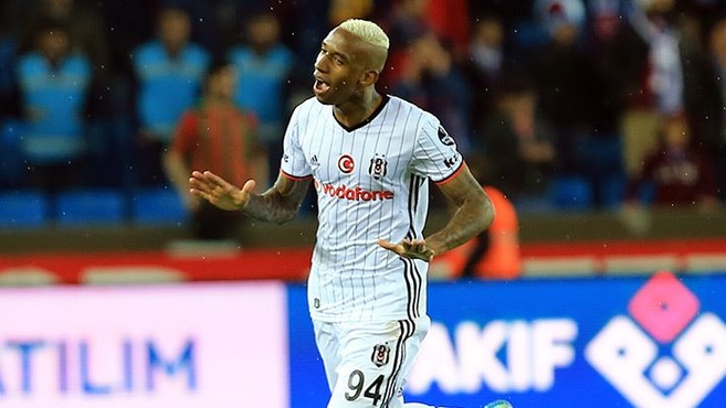 Talisca, Sosa'yı tarihe gömdü!