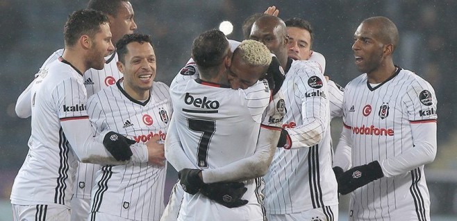 Efsane hakem Beşiktaş'ı şampiyon ilan etti!