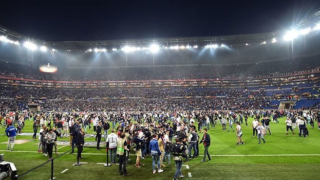 Lyon'dan beklenen hareket geldi!