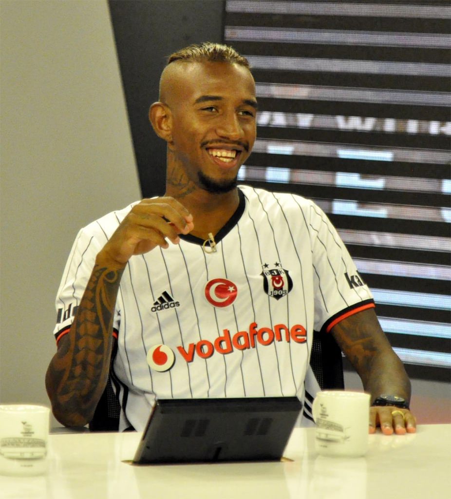 Beşiktaş'ın yıldızı Fenerbahçe'nin kapısından dönmüş!