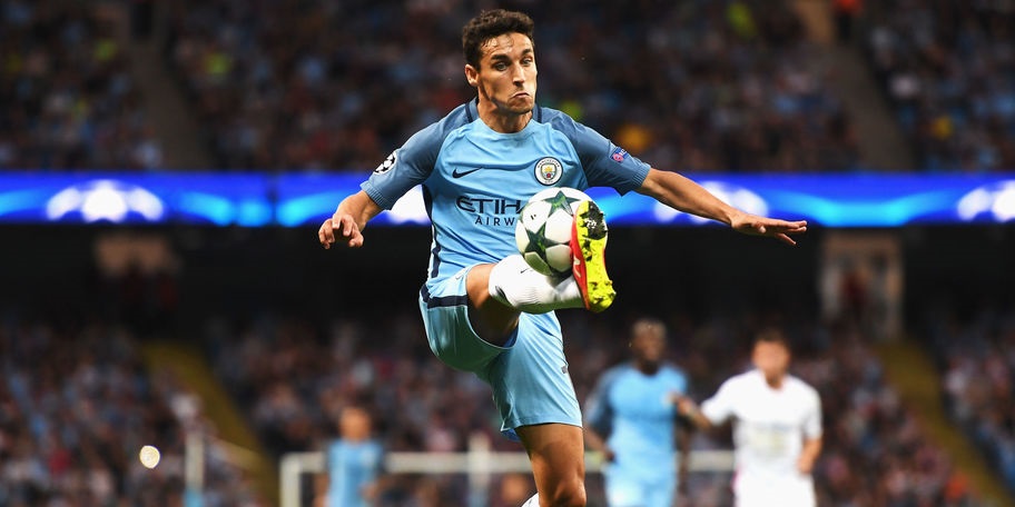 Manchester City’nin yıldızı Jesus Navas Beşiktaş’a bedavaya geliyor!