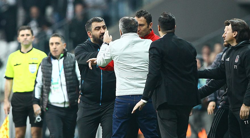 Şenol Güneş ile Ümit Özat arasında gerilim!