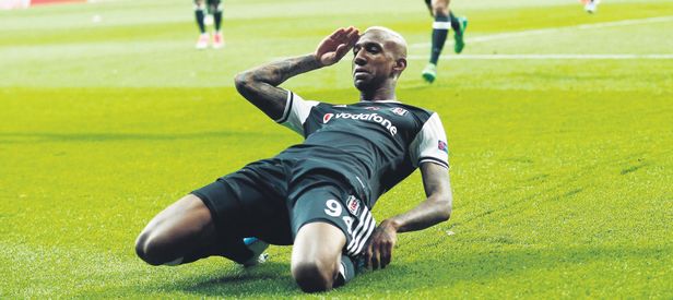 Beşiktaş'a Talisca'da kötü haber!
