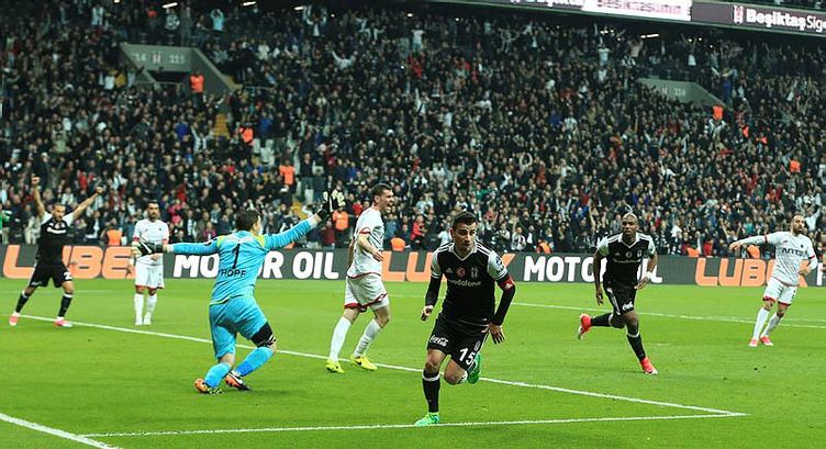 Beşiktaş'tan Yüzyılın Sürprizi!