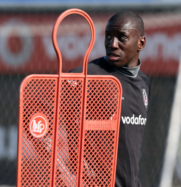 Beşiktaş'tan Demba Ba için flaş karar!