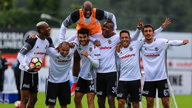 Beşiktaş'ın golcüleri yarışa girdi!