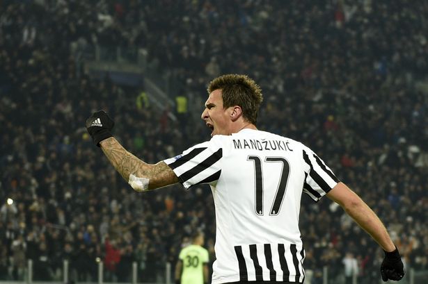 Mandzukic Beşiktaş'a tarih verdi!