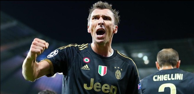 Beşiktaş'tan Mandzukic'e tarihi teklif!