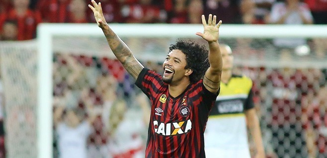 Rhodolfo'nun menajerine Beşiktaş'tan yetki!