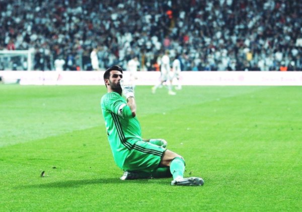 Volkan Demirel'den ahlaksızca açıklama!