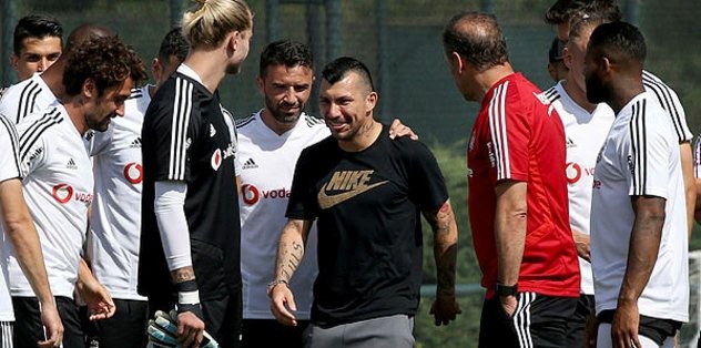 Gary Medel resmen Bologna'ya transfer oldu