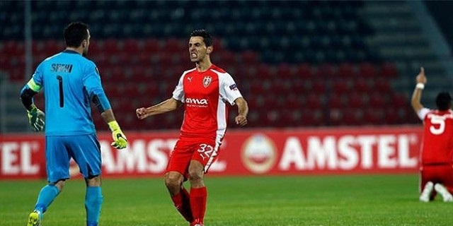 Arnavutluktan Soğuk Duş