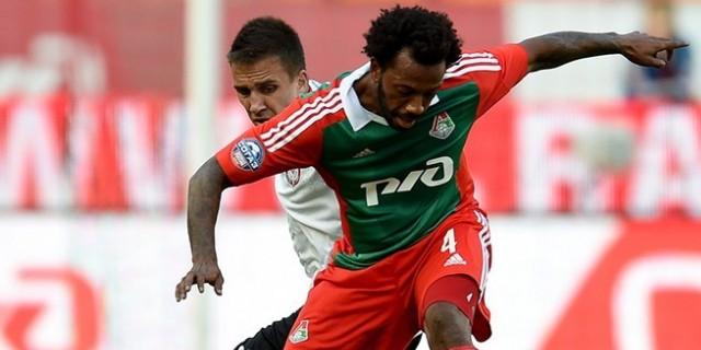 Protestoya cevap Fernandesten