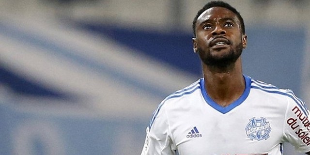 Kaleciden sonra Sıra Stoper Avında