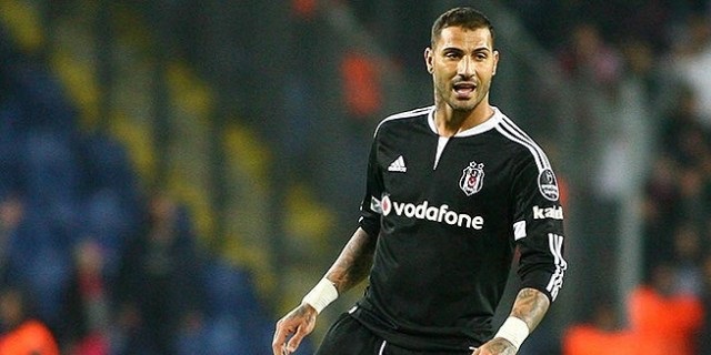 Güneş Quaresma'ya Kalkan Oldu