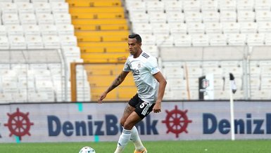 Josef sınıfı geçti