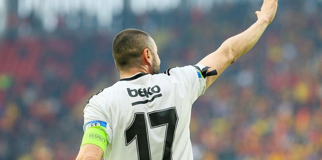 Kral atıyor Kartal uçuyor!