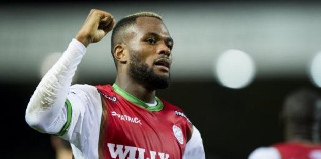 Leeds United Larin için keseyi açtı!