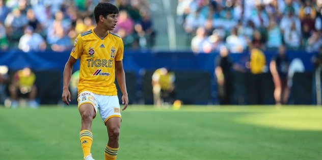 Meksikalı yıldıza Kartal pençesi! İşte o teklif...