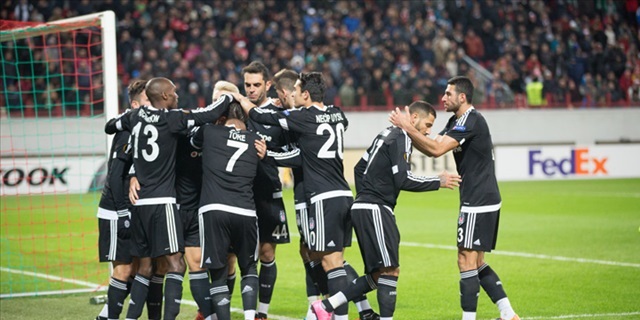 Barça'yı Bayern'i solladı geçti