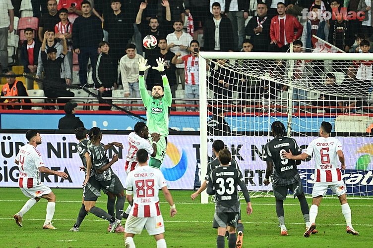 Beşiktaş, Antalyaspor'u Deplasmanda 3-1 Yenerek Önemli Bir Galibiyet Aldı